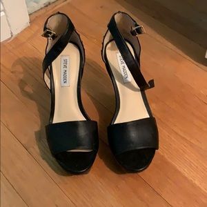 SKYLUR Steve Madden wedge